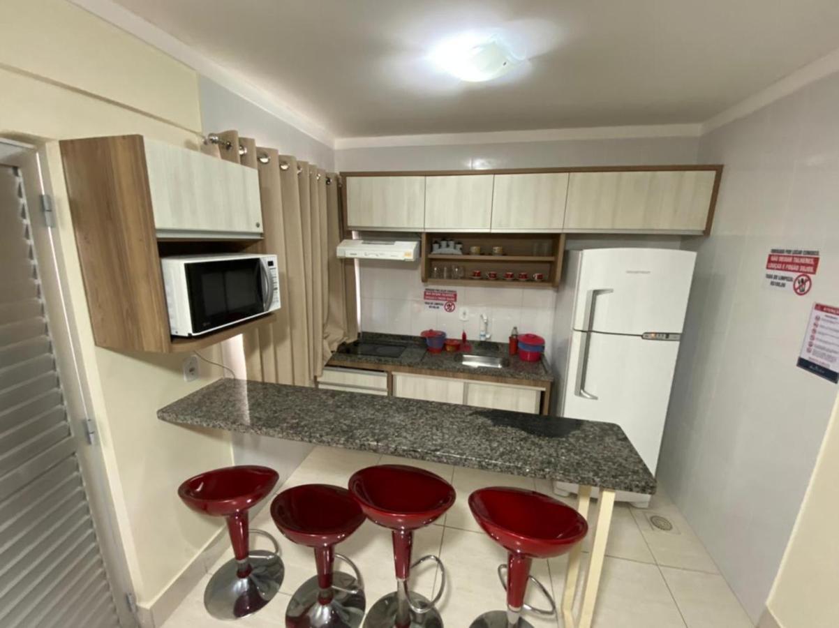 Lacqua Diroma V Apt Localizado Proximo A Portariaparque Aquatico Completo Nao Dispomos De Roupa De Cama E Banho Caldas Novas Exteriör bild